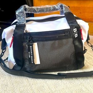 NWT Beverly Beach by Dorit Travel Gym Bag — White